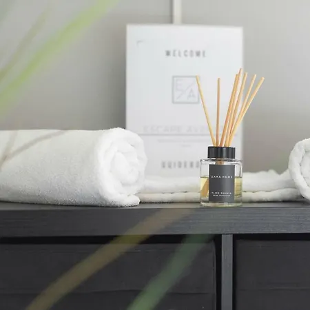 F & B Collection - Escape Avenue Apartamento *
