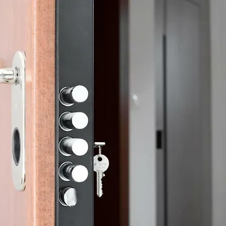 Διαμέρισμα F & B Collection - Escape Avenue