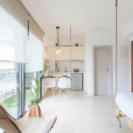 F & B Collection - Escape Avenue