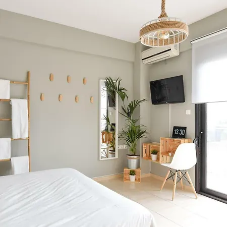 F & B Collection - Escape Avenue Θεσσαλονίκη